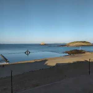 https://lescale-saint-lunaire.inbrittany.com